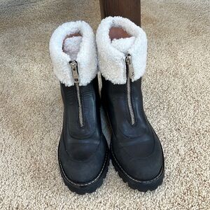 J. Crew SZ 7.5 black Gwen lug sole front zip fur trim boots